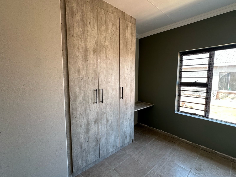 3 Bedroom Property for Sale in Waterval East North West